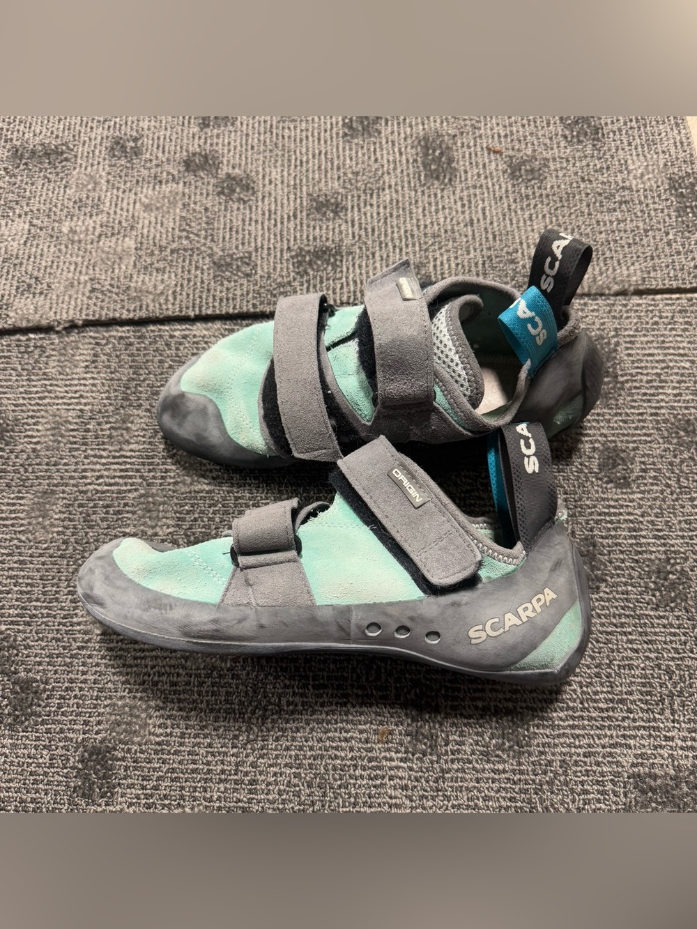 Scarpa Origin Women's climbing shoes 8.5 women’s blue ladies